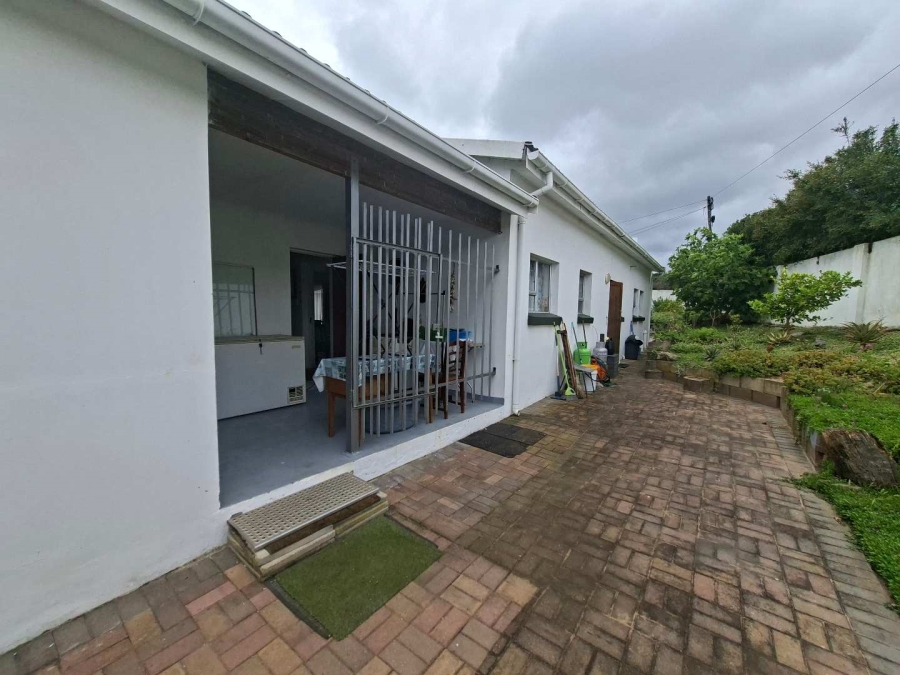 3 Bedroom Property for Sale in Fraaiuitsig Western Cape